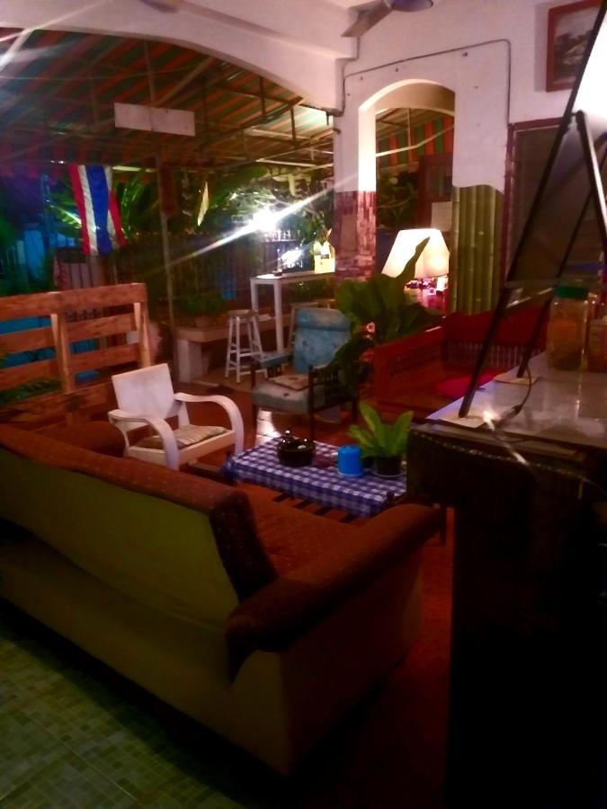 Srikrung Guesthouse 프라 나콘 시 아유타야 외부 사진