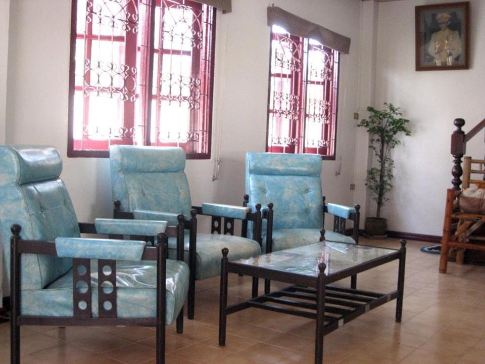 Srikrung Guesthouse 프라 나콘 시 아유타야 외부 사진