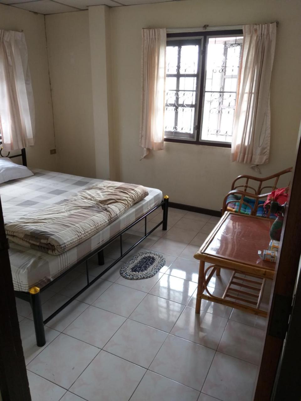 Srikrung Guesthouse 프라 나콘 시 아유타야 외부 사진