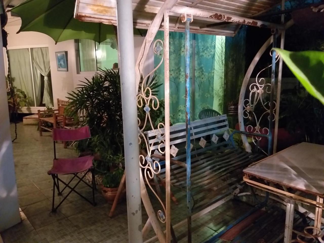 Srikrung Guesthouse 프라 나콘 시 아유타야 외부 사진