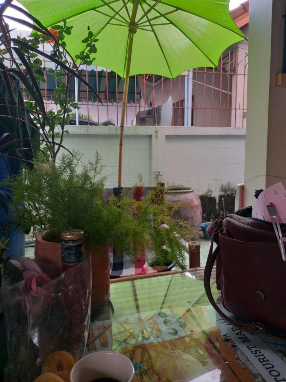 Srikrung Guesthouse 프라 나콘 시 아유타야 외부 사진