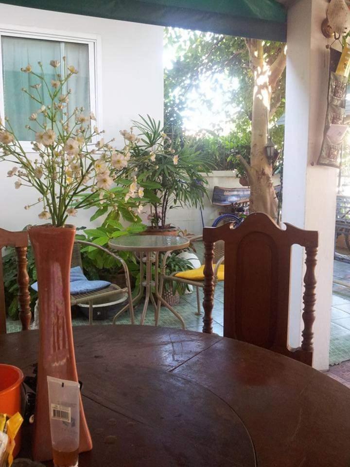 Srikrung Guesthouse 프라 나콘 시 아유타야 외부 사진